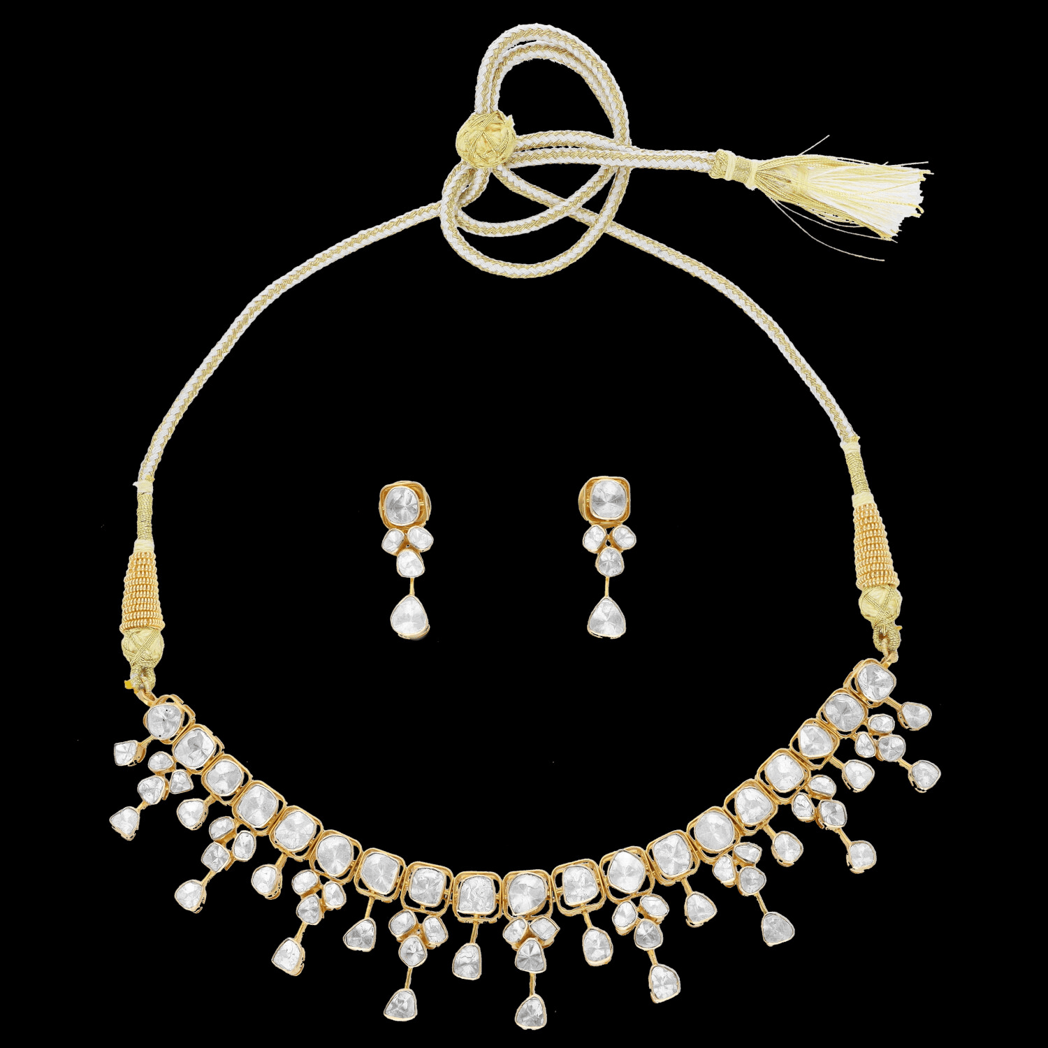 Gold D Kundan Set